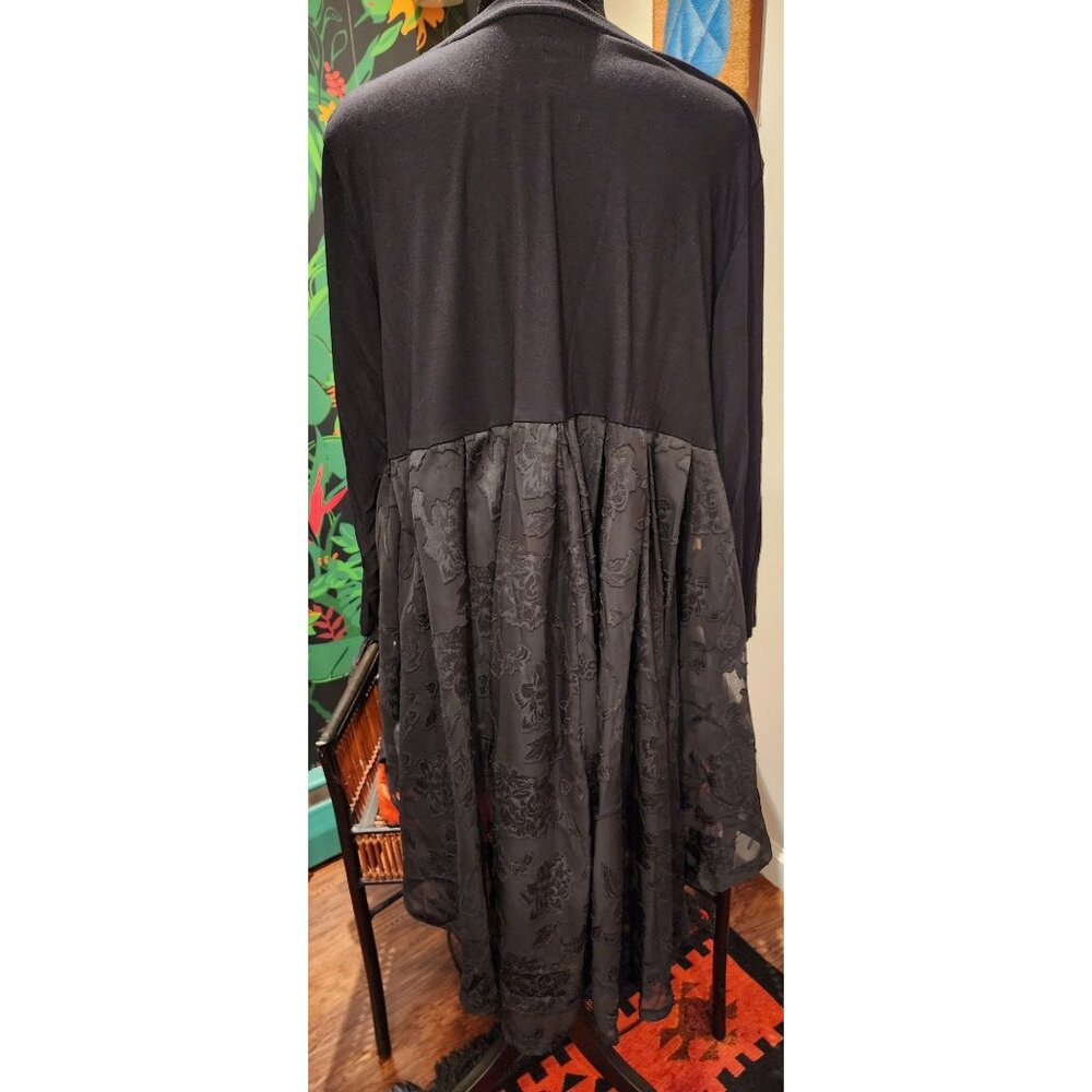 Roaman's Black High-Low Tunic Top With Sheer Lace Back Panel Womens Size L 18/20
